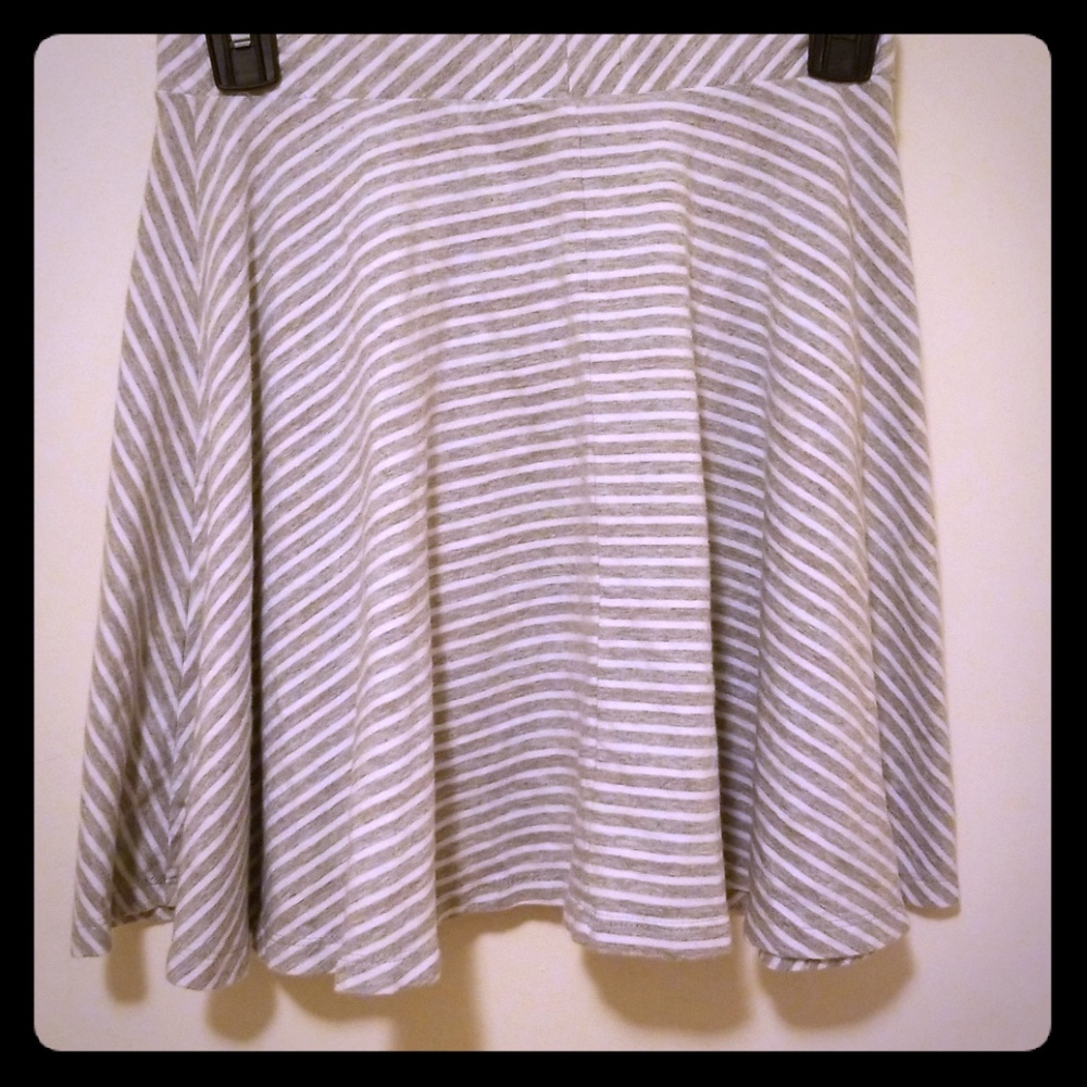 Grey/White Stripped Skater Skirt